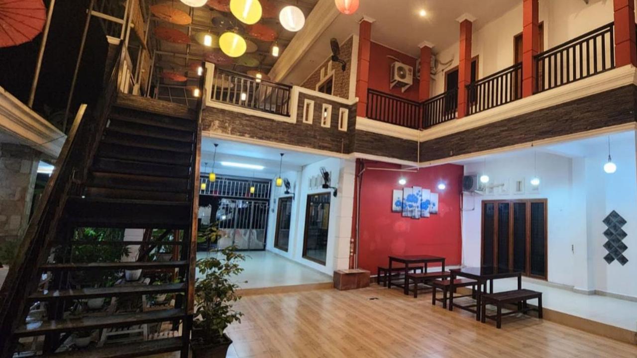 Permata Homestay Kotamobagu Mitra Reddoorz Extérieur photo